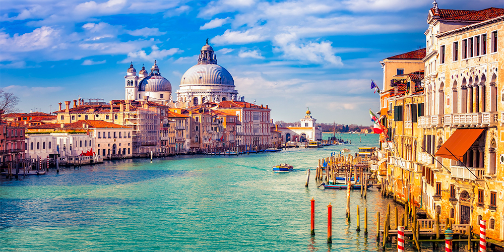 Venice, Italy - Best Places, Hotels & Restaurants.